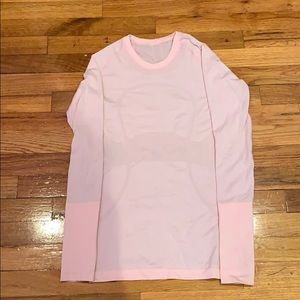 Pink lulu lemon long sleeve with thumb holes